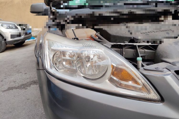 Used Ford Focus 2011 Sedan 1.8L Automatic Fashion Edition Right Front Headlight