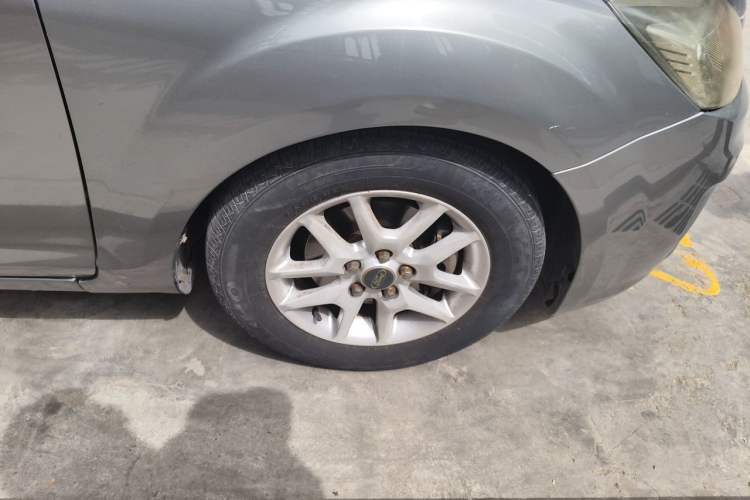 Used Ford Focus 2011 Hatchback 1.8L Manual Classic Model Right Front Wheel Hub