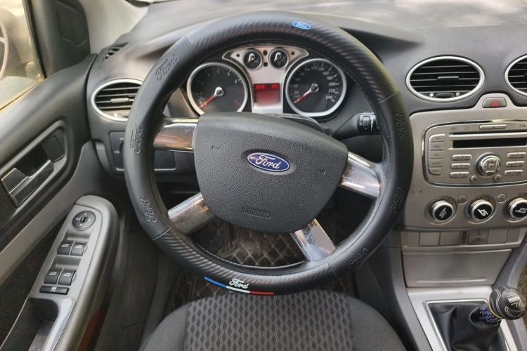 Used Ford Focus 2011 Hatchback 1.8L Manual Classic Model Steering Wheel