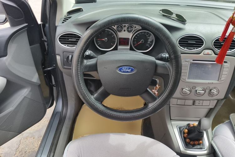Used Ford Focus 2011 Hatchback 1.8L Manual Classic Model Steering Wheel