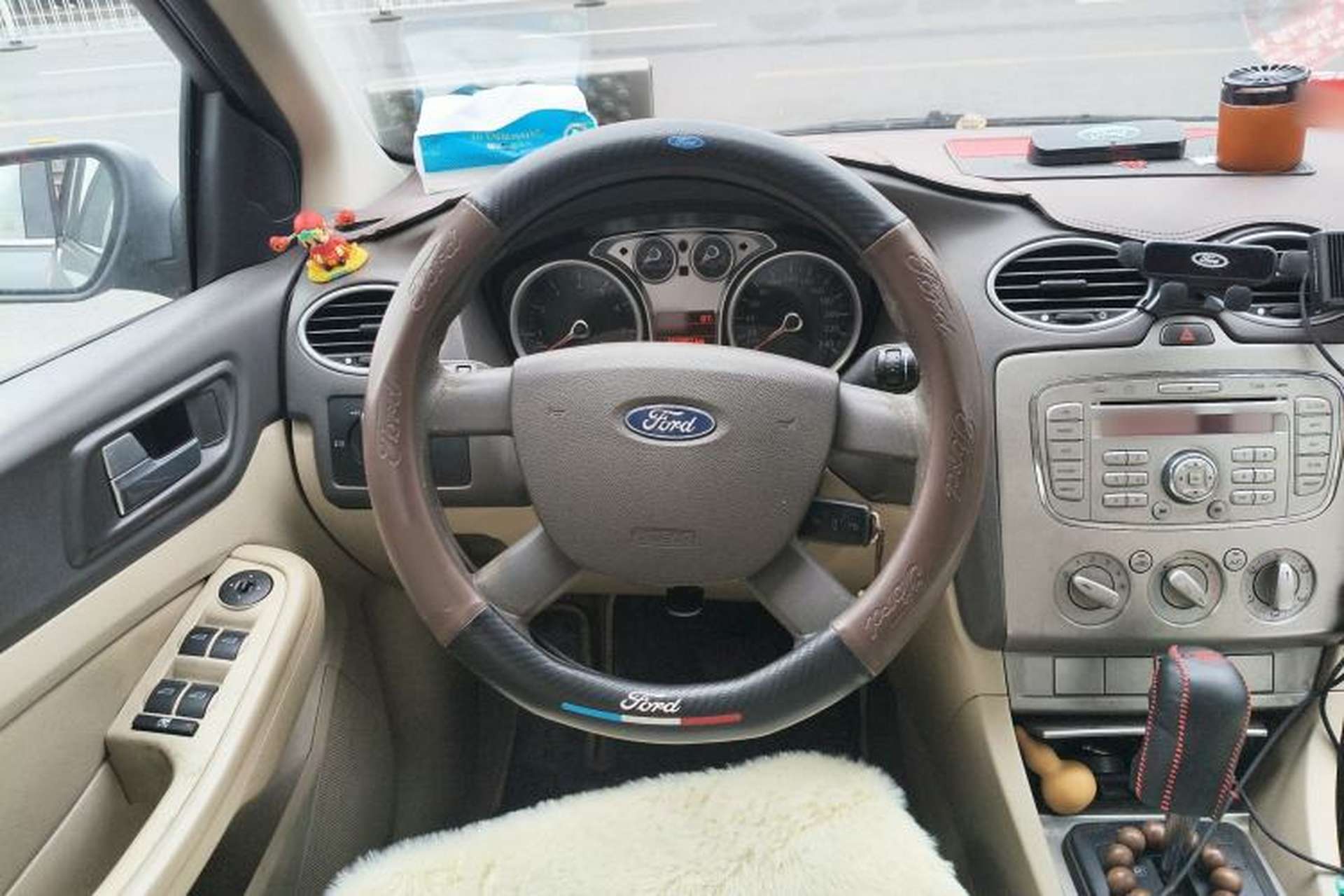 Used Ford Focus 2011 Hatchback 1.8L Automatic Fashion Edition Steering Wheel