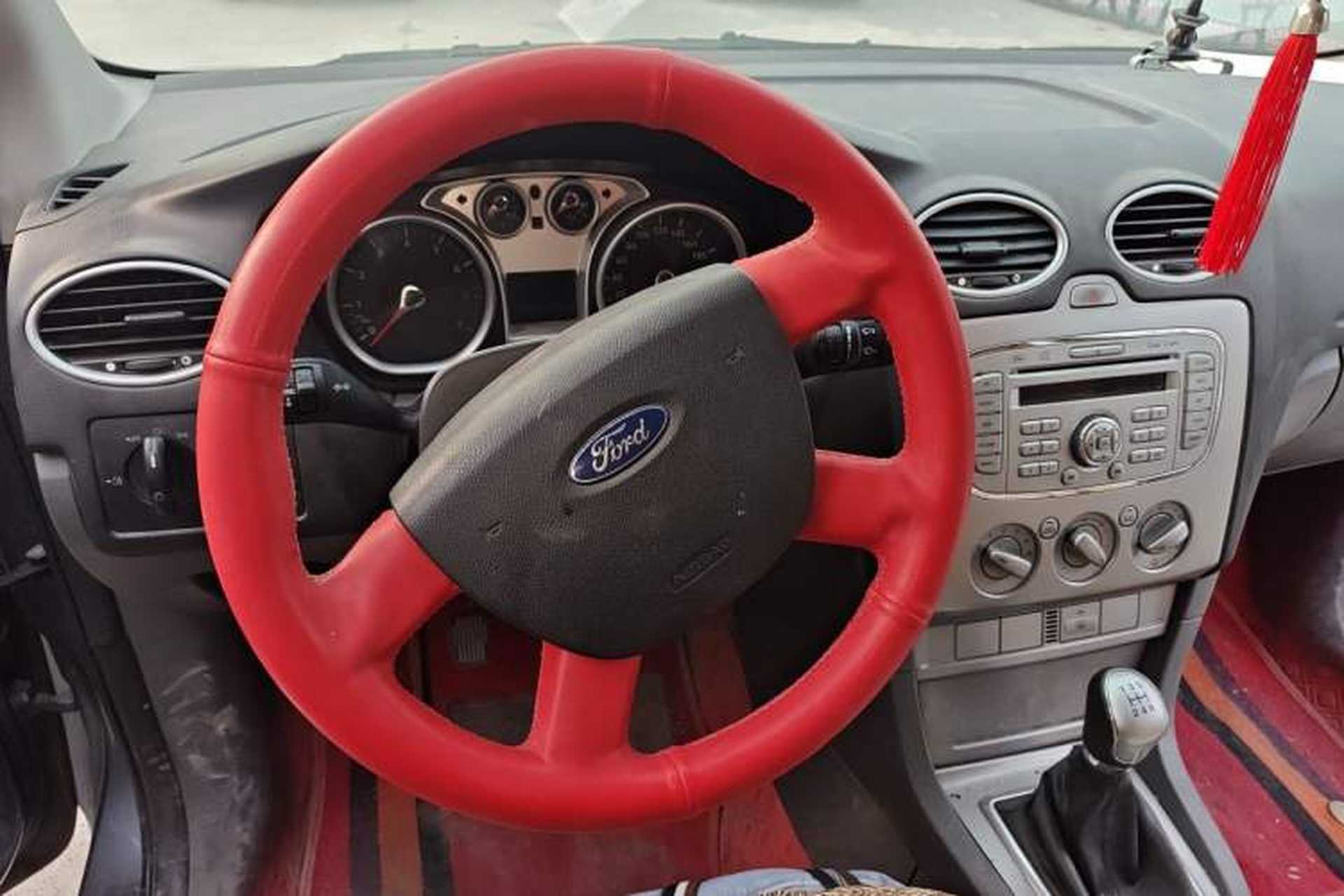 Used Ford Focus 2011 Hatchback 1.8L Manual Classic Model Steering Wheel