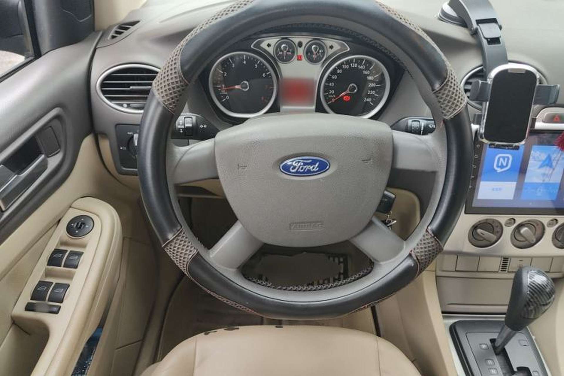 Used Ford Focus 2011 Sedan 1.8L Automatic Fashion Edition Steering Wheel