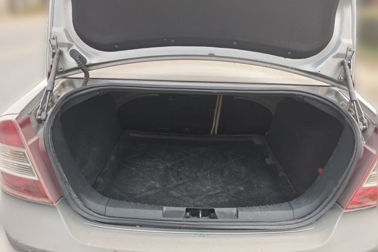 Used Ford Focus 2011 Sedan 1.8L Manual Classic Model Trunk