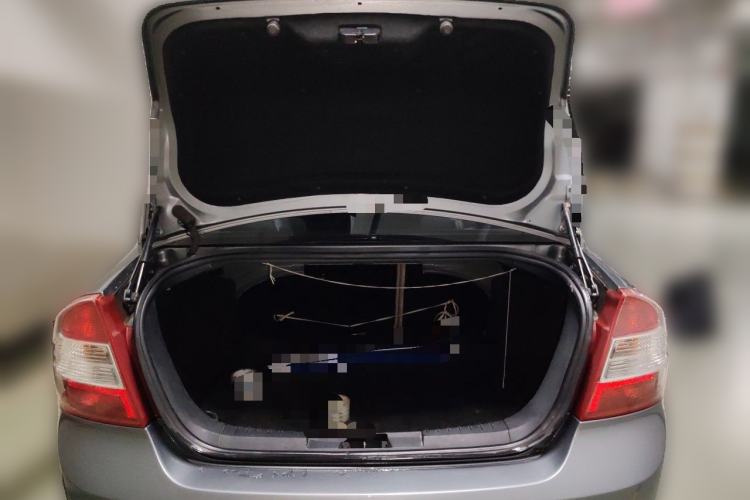 Used Ford Focus 2011 Sedan 1.8L Manual Comfort Model Trunk