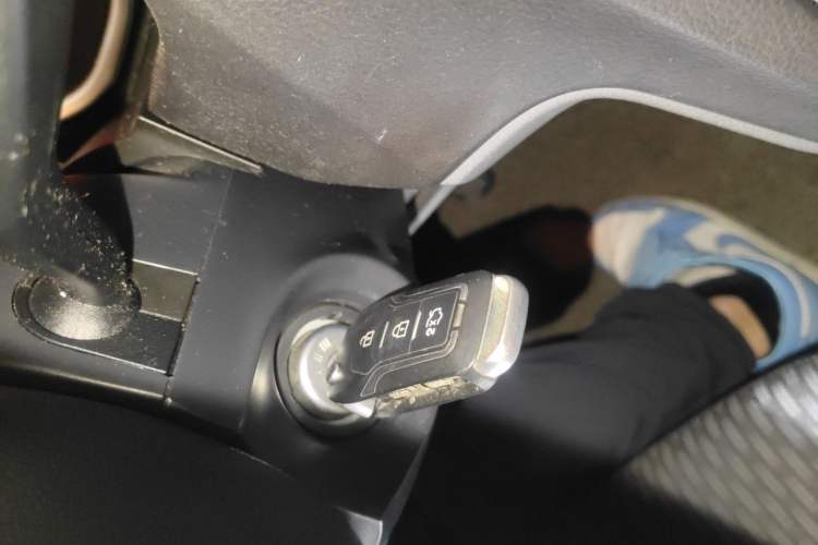Used Ford Focus 2011 Hatchback 1.8L Manual Comfort Model Vehicle Key