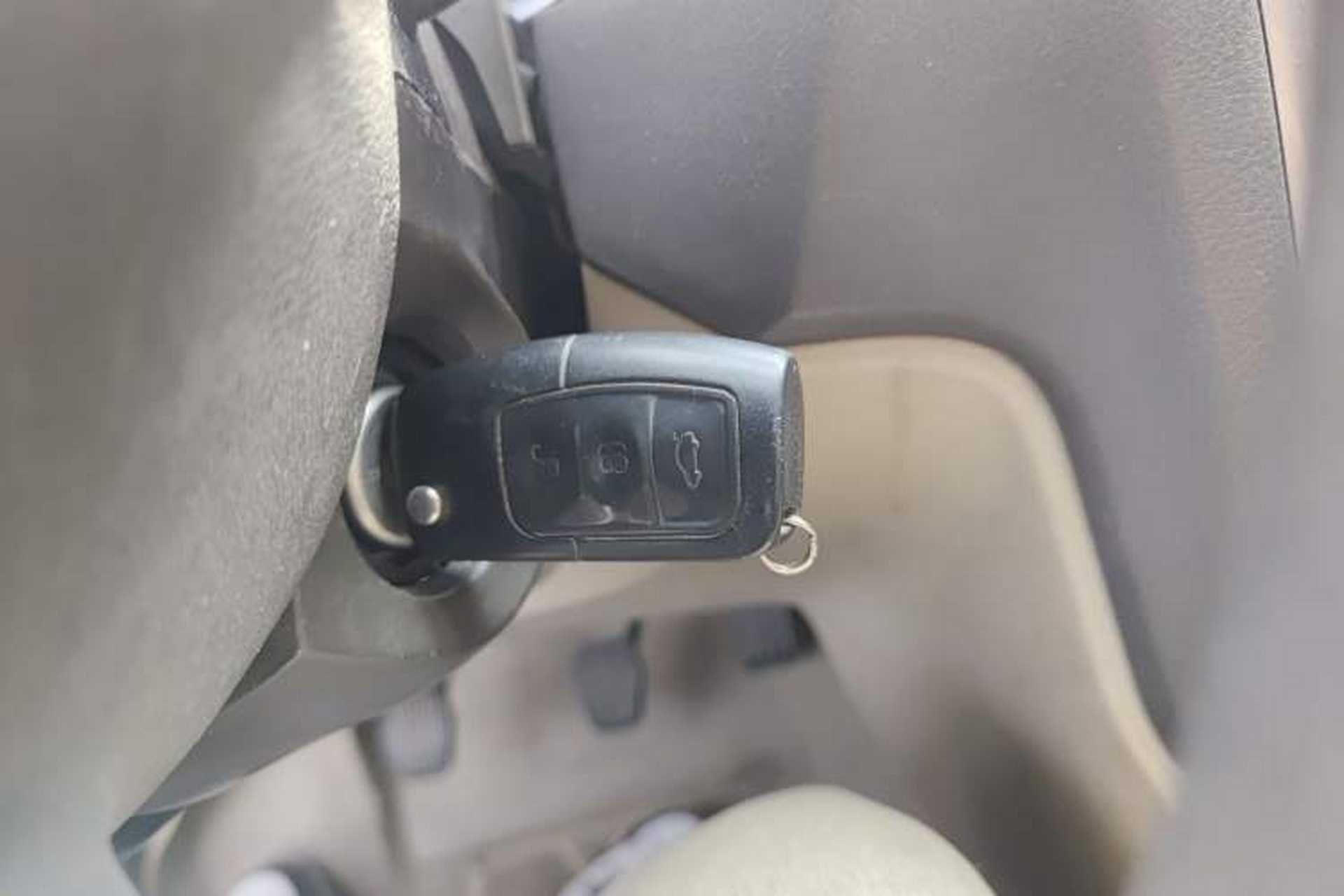 Used Ford Focus 2011 Sedan 1.8L Manual Classic Model Vehicle Key