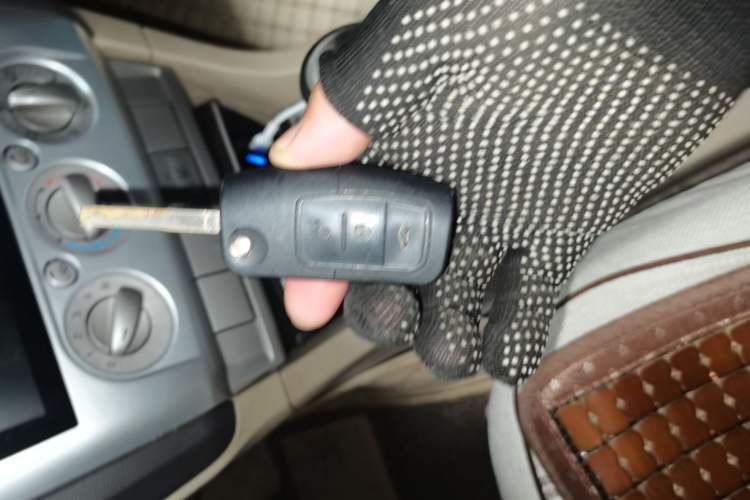 Used Ford Focus 2011 Sedan 1.8L Manual Classic Model Vehicle Key