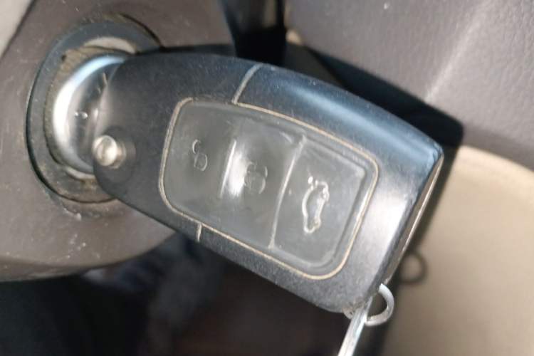 Used Ford Focus 2011 Sedan 1.8L Automatic Fashion Edition Vehicle Key