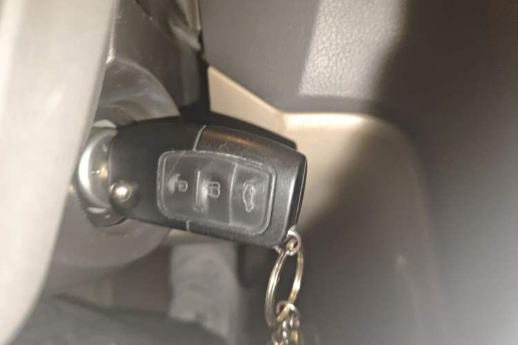 Used Ford Focus 2011 Sedan 1.8L Automatic Luxury Model Vehicle Key