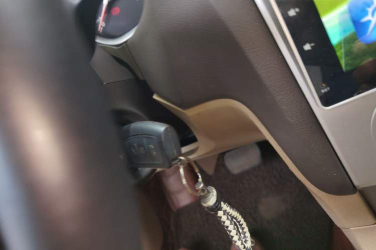 Used Ford Focus 2011 Sedan 1.8L Automatic Fashion Edition Vehicle Key