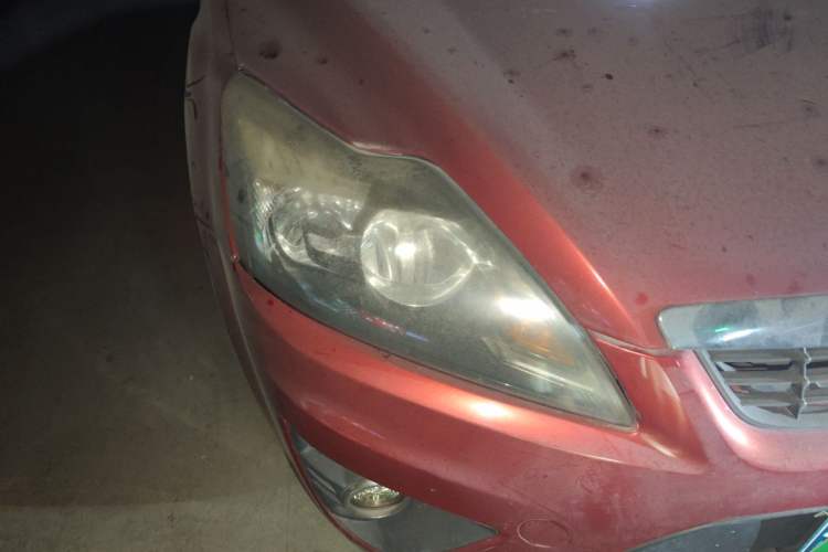 Used Ford Focus 2011 Hatchback 1.8L Automatic Fashion Edition Right Front Headlight