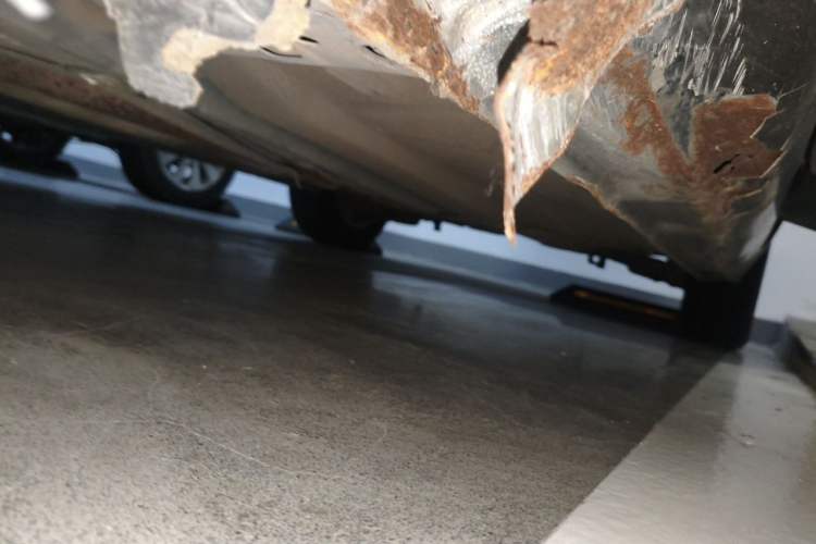 Used Ford Focus 2011 Sedan 1.8L Manual Comfort Model Chassis Front Left