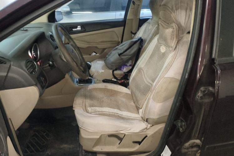 Used Ford Focus 2011 Sedan 1.8L Manual Comfort Model Left Front Seat