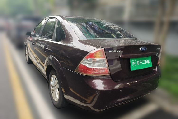 Used Ford Focus 2011 Sedan 1.8L Automatic Fashion Edition Rear Left 45 Deg