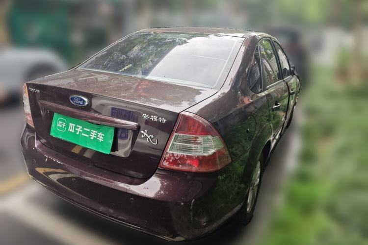 Used Ford Focus 2011 Sedan 1.8L Automatic Fashion Edition Rear Right 45 Deg