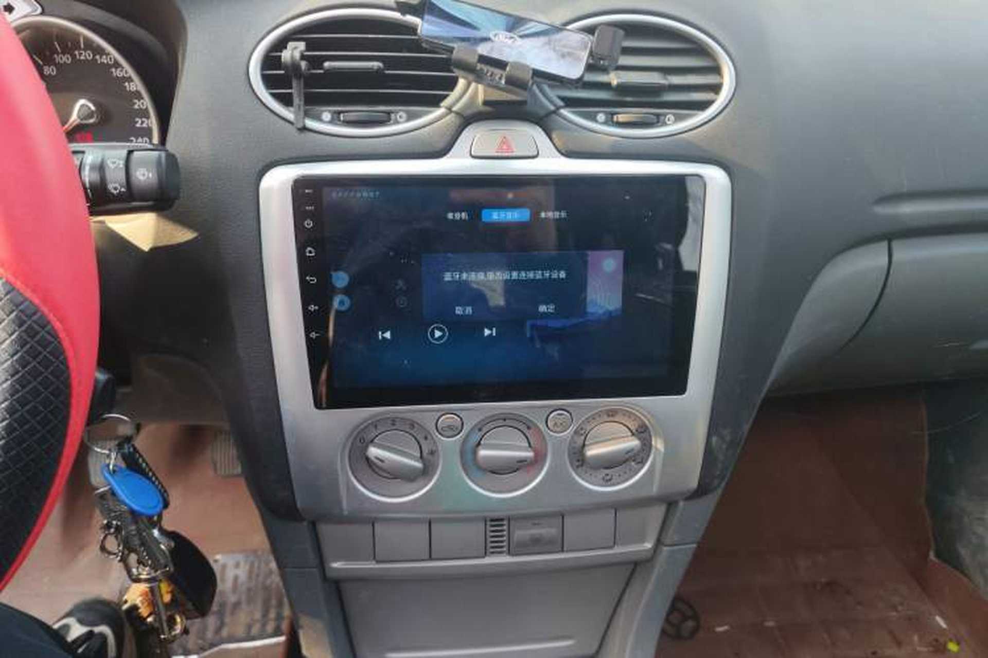 Used Ford Focus 2011 Sedan 1.8L Manual Comfort Model Audio And AC Panel