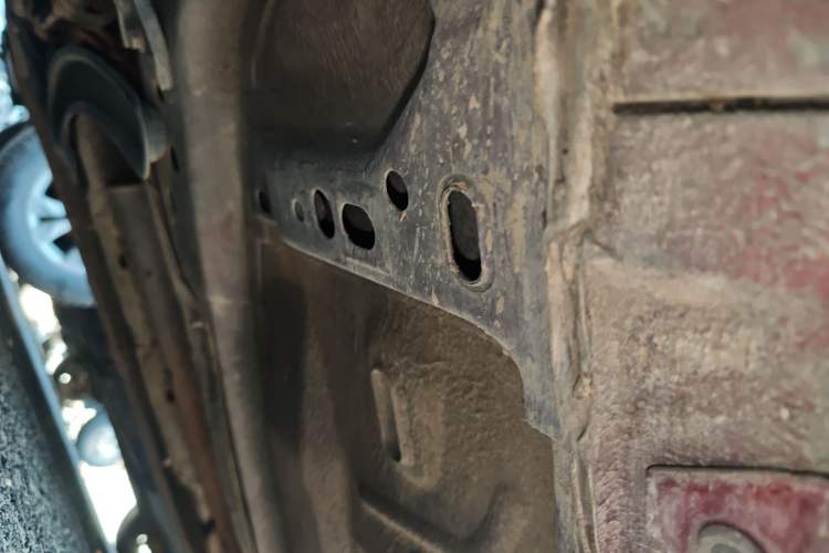 Used Ford Focus 2011 Hatchback 1.8L Automatic Fashion Edition Chassis Front Left