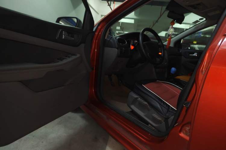 Used Ford Focus 2011 Hatchback 1.8L Manual Comfort Model Driver Seat