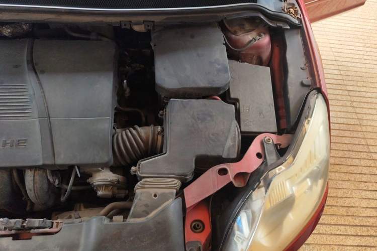 Used Ford Focus 2011 Sedan 1.8L Automatic Fashion Edition Engine Bay Left