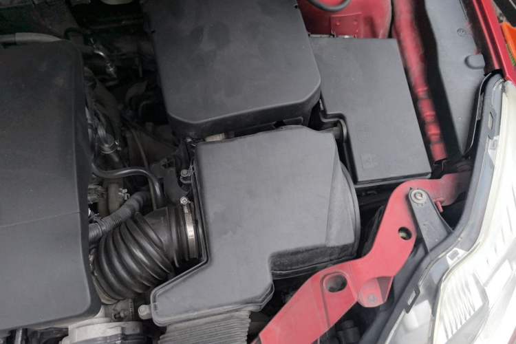 Used Ford Focus 2011 Sedan 1.8L Automatic Fashion Edition Engine Bay Left