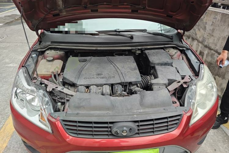 Used Ford Focus 2011 Sedan 1.8L Manual Comfort Model Engine Bay