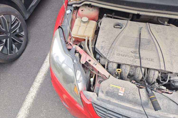 Used Ford Focus 2011 Hatchback 1.8L Automatic Fashion Edition Engine Bay Right