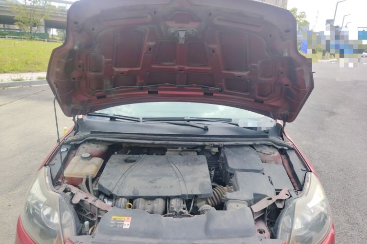 Used Ford Focus 2011 Hatchback 1.8L Automatic Fashion Edition Engine Bay