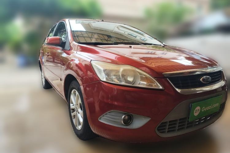 Used Ford Focus 2011 Sedan 1.8L Automatic Fashion Edition Front Right 45 Deg