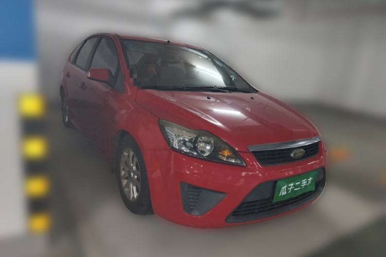 Used Ford Focus 2011 Hatchback 1.8L Manual Comfort Model Front Right 45 Deg