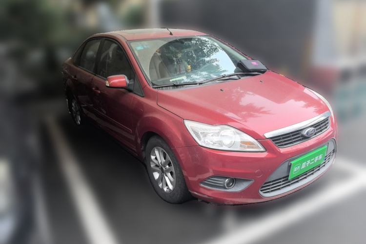 Used Ford Focus 2011 Sedan 1.8L Automatic Fashion Edition Front Right 45 Deg