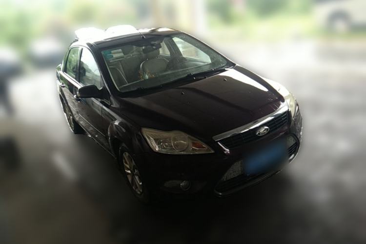 Used Ford Focus 2011 Sedan 1.8L Automatic Fashion Edition Front Right 45 Deg