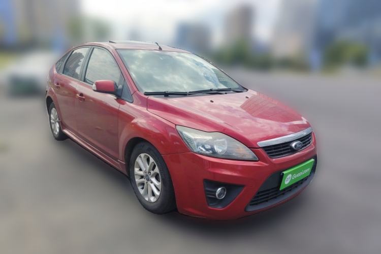 Used Ford Focus 2011 Hatchback 1.8L Automatic Fashion Edition Front Right 45 Deg