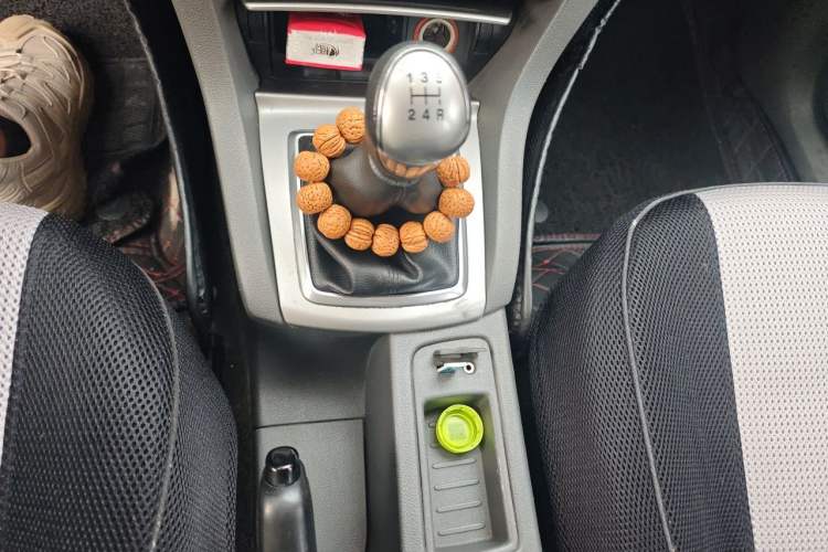 Used Ford Focus 2011 Hatchback 1.8L Manual Classic Model Gear Lever