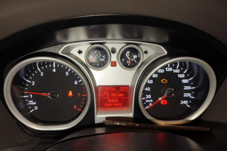 Used Ford Focus 2011 Hatchback 1.8L Automatic Fashion Edition Instrument Cluster