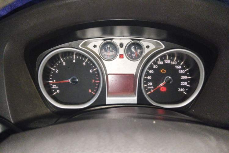 Used Ford Focus 2011 Hatchback 1.8L Automatic Fashion Edition Instrument Cluster