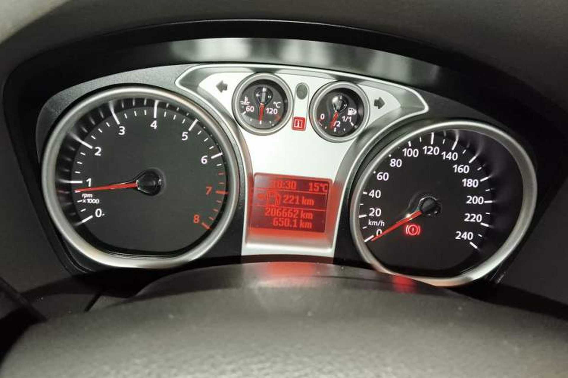 Used Ford Focus 2011 Hatchback 1.8L Automatic Fashion Edition Instrument Cluster