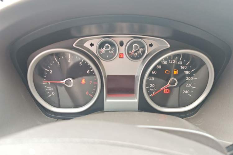Used Ford Focus 2011 Hatchback 1.8L Automatic Fashion Edition Instrument Cluster