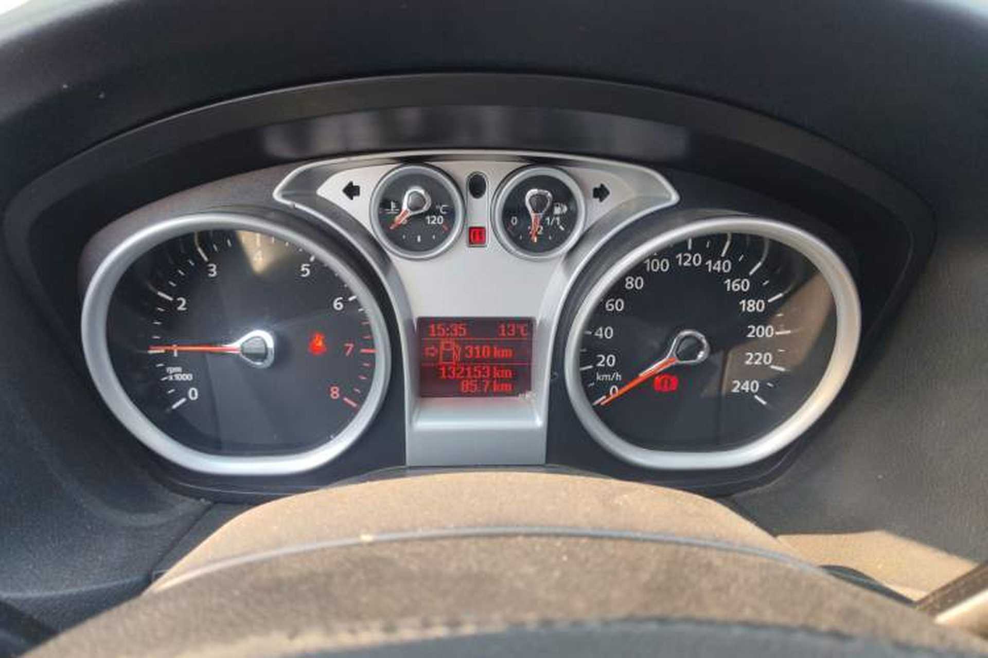 Used Ford Focus 2011 Sedan 1.8L Manual Comfort Model Instrument Cluster