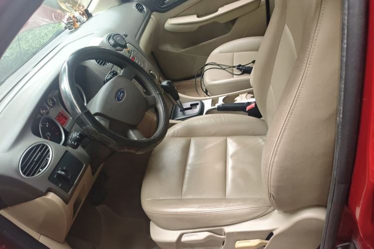 Used Ford Focus 2011 Hatchback 1.8L Automatic Fashion Edition Left Front Seat
