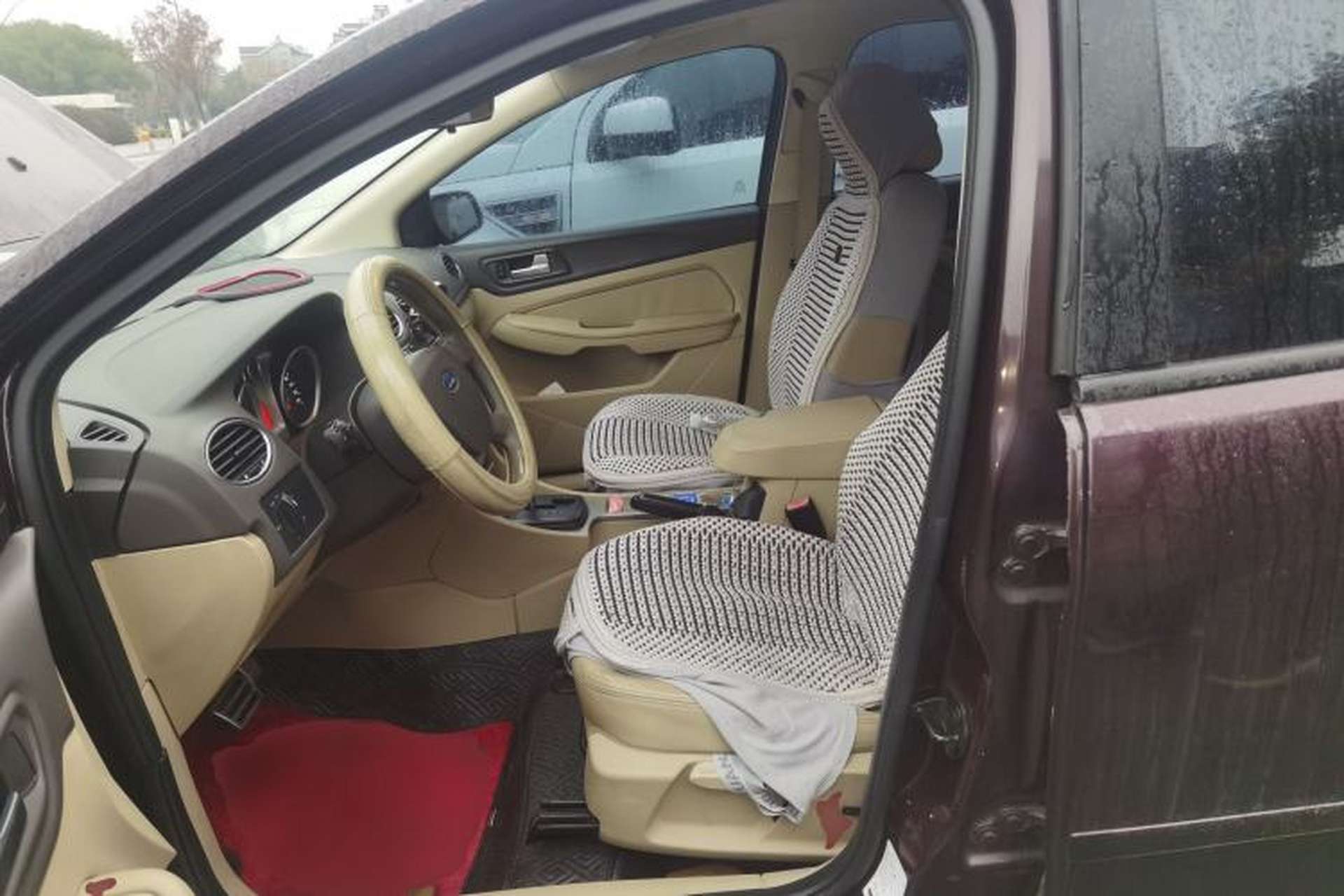 Used Ford Focus 2011 Sedan 1.8L Automatic Fashion Edition Left Front Seat