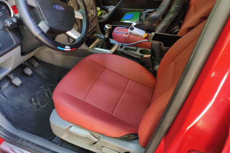 Used Ford Focus 2011 Hatchback 1.8L Manual Comfort Model Left Front Seat