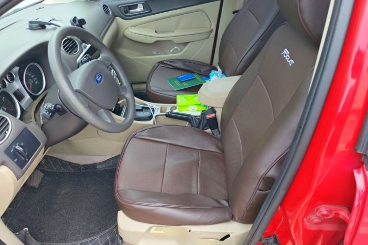 Used Ford Focus 2011 Sedan 1.8L Automatic Fashion Edition Left Front Seat