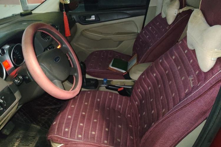 Used Ford Focus 2011 Hatchback 1.8L Automatic Fashion Edition Left Front Seat