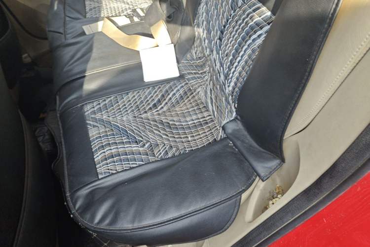 Used Ford Focus 2011 Hatchback 1.8L Automatic Fashion Edition Left Rear Seat