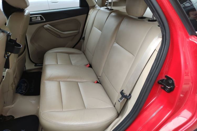 Used Ford Focus 2011 Hatchback 1.8L Automatic Fashion Edition Left Rear Seat