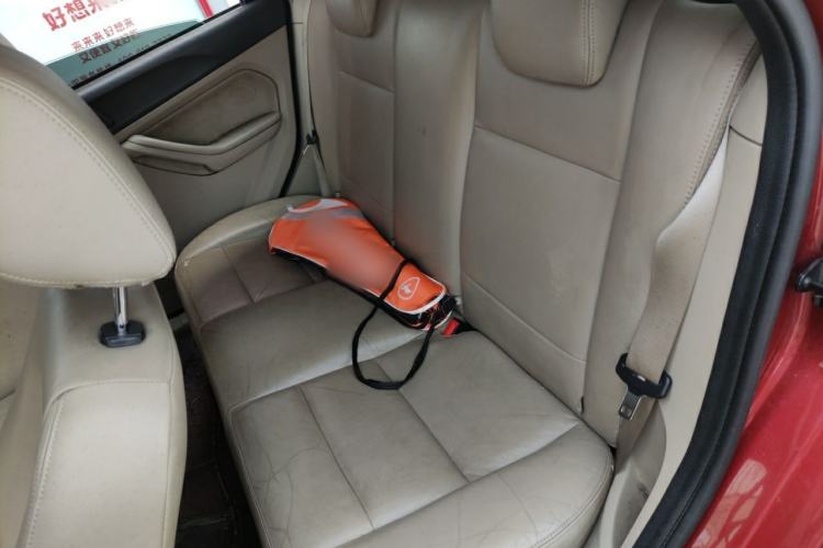 Used Ford Focus 2011 Hatchback 1.8L Automatic Fashion Edition Left Rear Seat