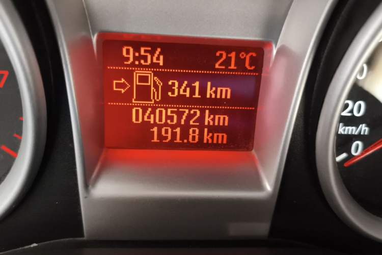 Used Ford Focus 2011 Sedan 1.8L Manual Comfort Model Odometer Close Up