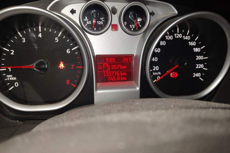 Used Ford Focus 2011 Hatchback 1.8L Automatic Fashion Edition Odometer Close Up