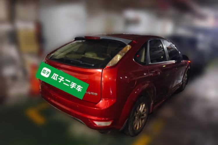 Used Ford Focus 2011 Hatchback 1.8L Automatic Fashion Edition Rear Right 45 Deg